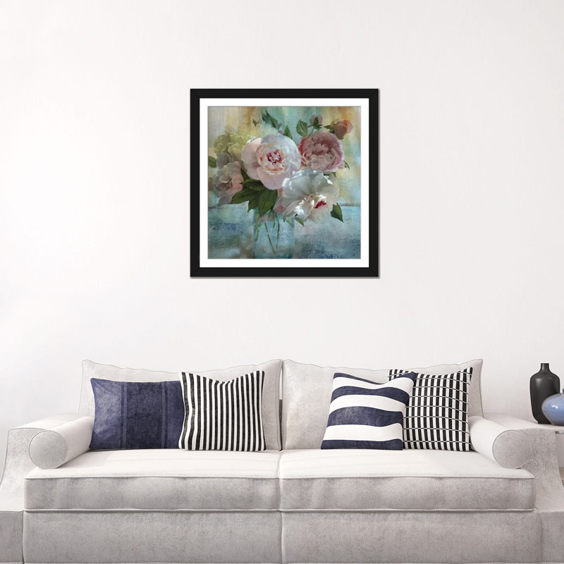 «Peony Bouquet I» par Nan - reproduction d'art sur toile tendue, H 24 po x l 24 po x P 1 po, Papier d'art encadré noir