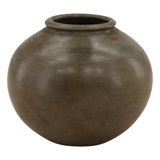 Umber Vase Antique Gray