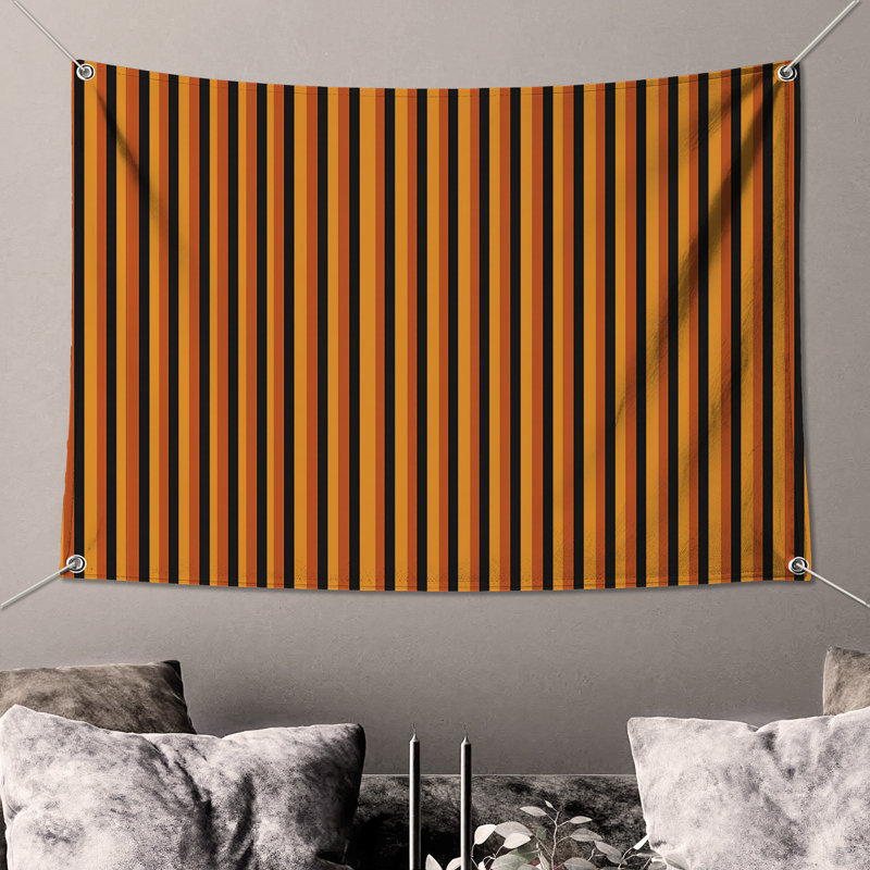 Tapisserie murale rayures orange, H 68 po x l 80 po avec 4 œillets