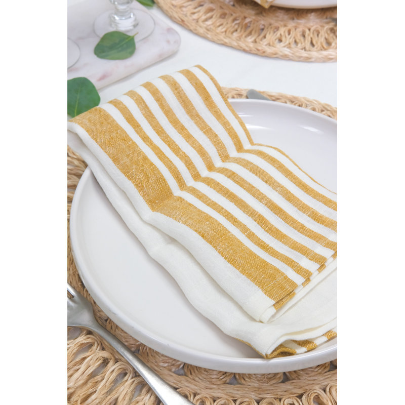 Brittany Square Napkin, Natural/Red