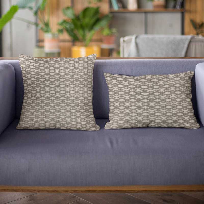 Coussin à pois piqûres, 24 po x 24 po