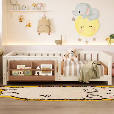 Lit plateforme double avec barrière de sécurité intégrée pour bibliothèque, cadre de lit double en bois massif Montessori pour enfants, garçons, filles, facile à assembler (double, beige, bibliothèque)
