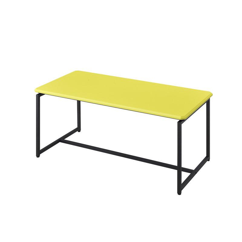 Ensemble de 3 tables basses et tables de bout