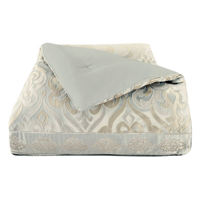 CALMFIELD COMFORTER SET