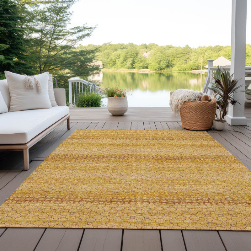 Tapis intérieur / extérieur doré Serenith, 9 pi x 12 pi