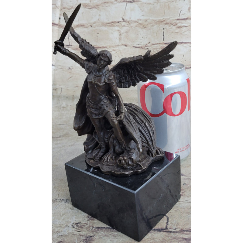 Figurines et sculptures