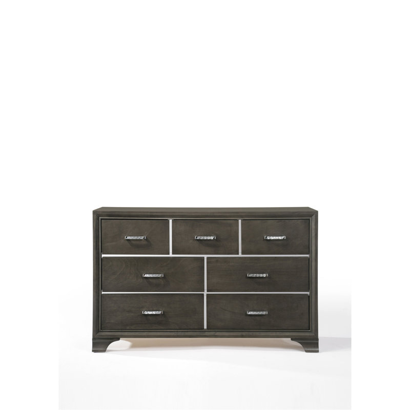 Commode sophistiquée à 7 tiroirs avec un savoir-faire exquis et un design fonctionnel