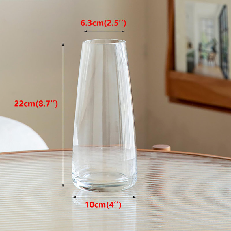 Vase en verre moderne, Limpide