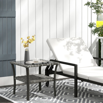 Table de bout carrée avec plateau en aluminium