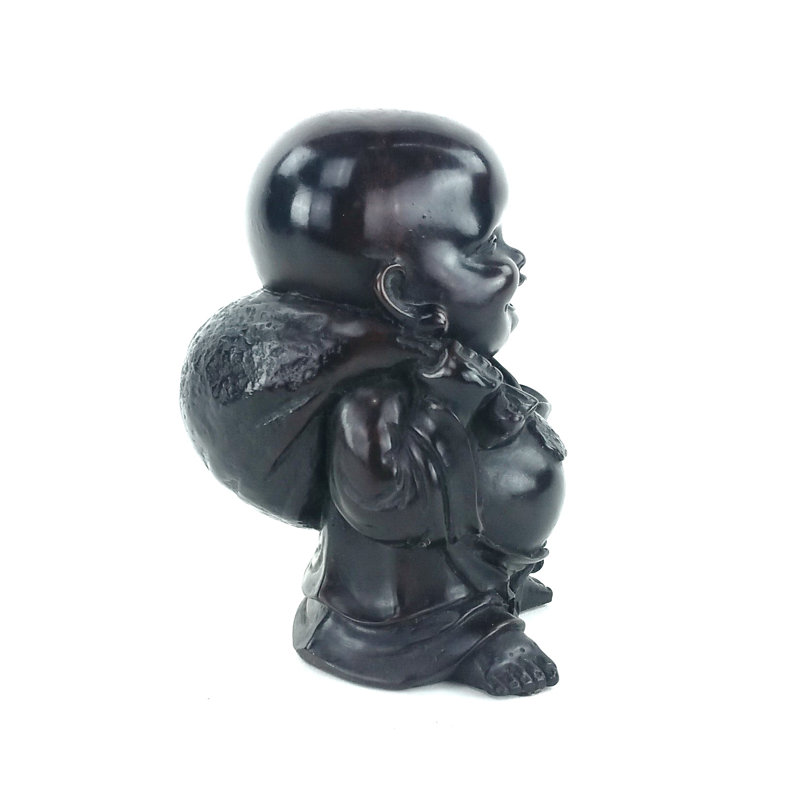 Figurine novice en résine