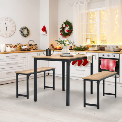 Crose 4 - Person Dining Set