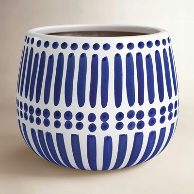 Kensington 9" Ceramic Pot Planter