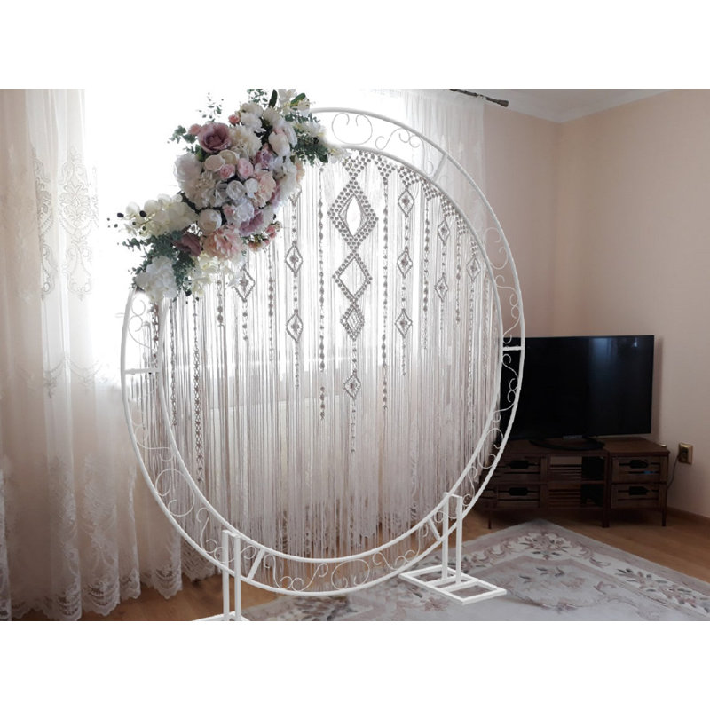 Support rond pour arche de mariage