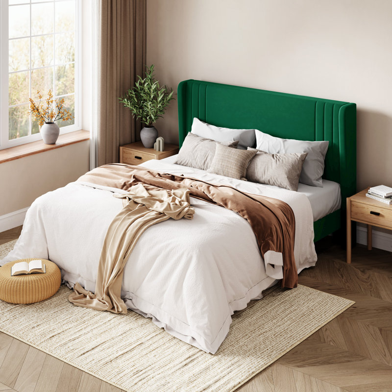 Lit plateforme tapissier en velours à profil bas avec oreilles, Gris clair, Grand