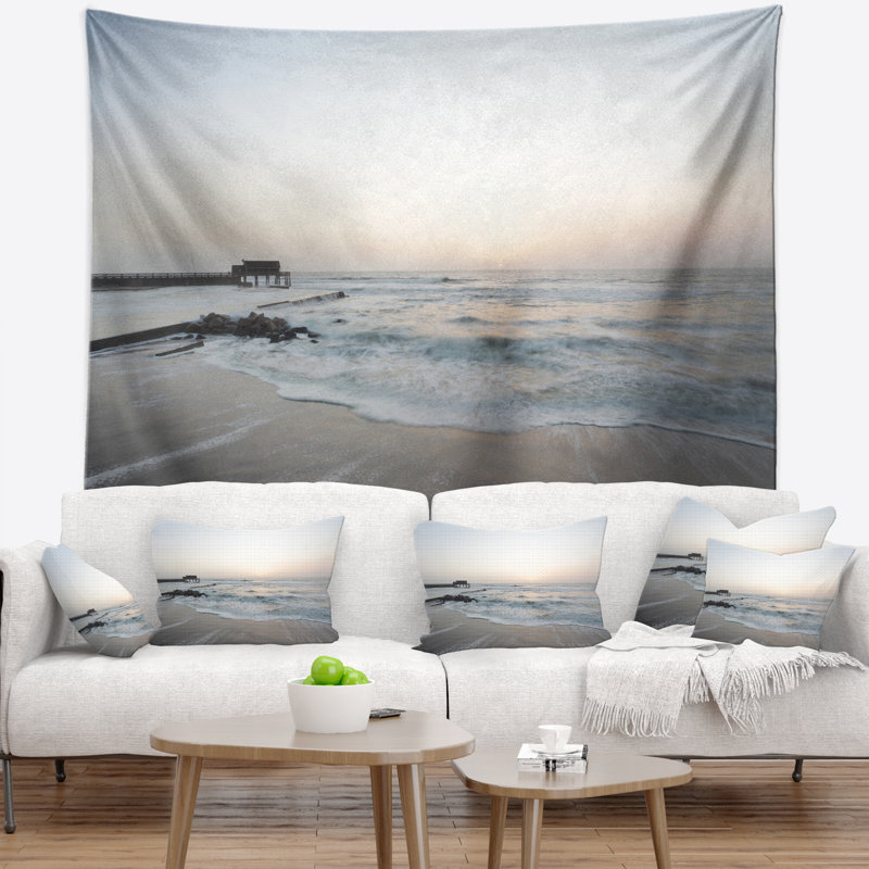 Plage bleu serene avec tapisserie soleil blanc, H 50 po x l 60 po