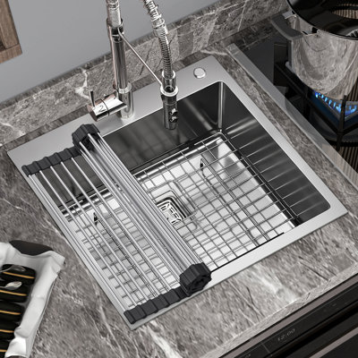 Évier en métal 22L x 25W