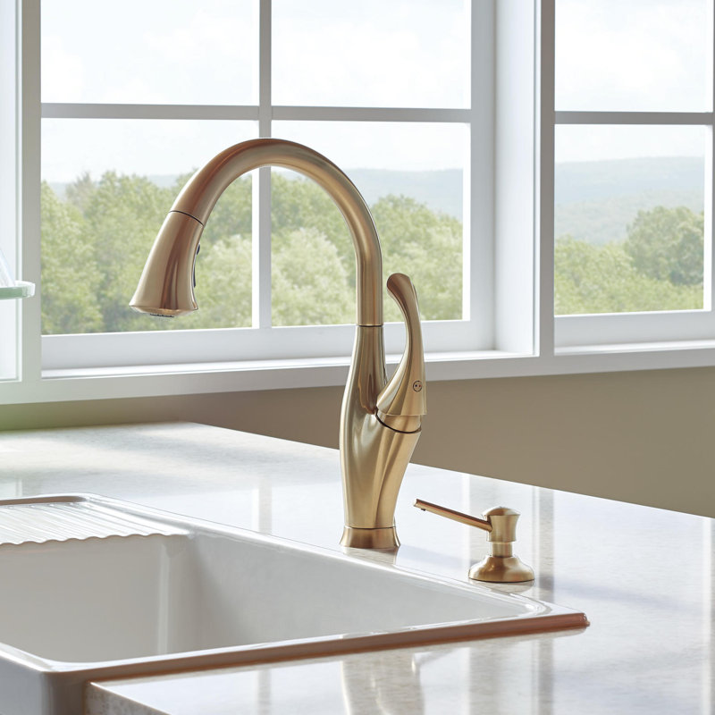 Robinet d'évier de cuisine Addison, Bronze-Champagne lustré