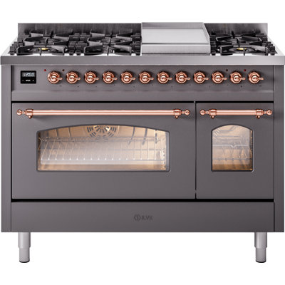 Cuisinière à double combustible de 48 po avec 8 brûleurs scellés et plaque chauffante (porte vitrée) ILVE Nostalgie II Series