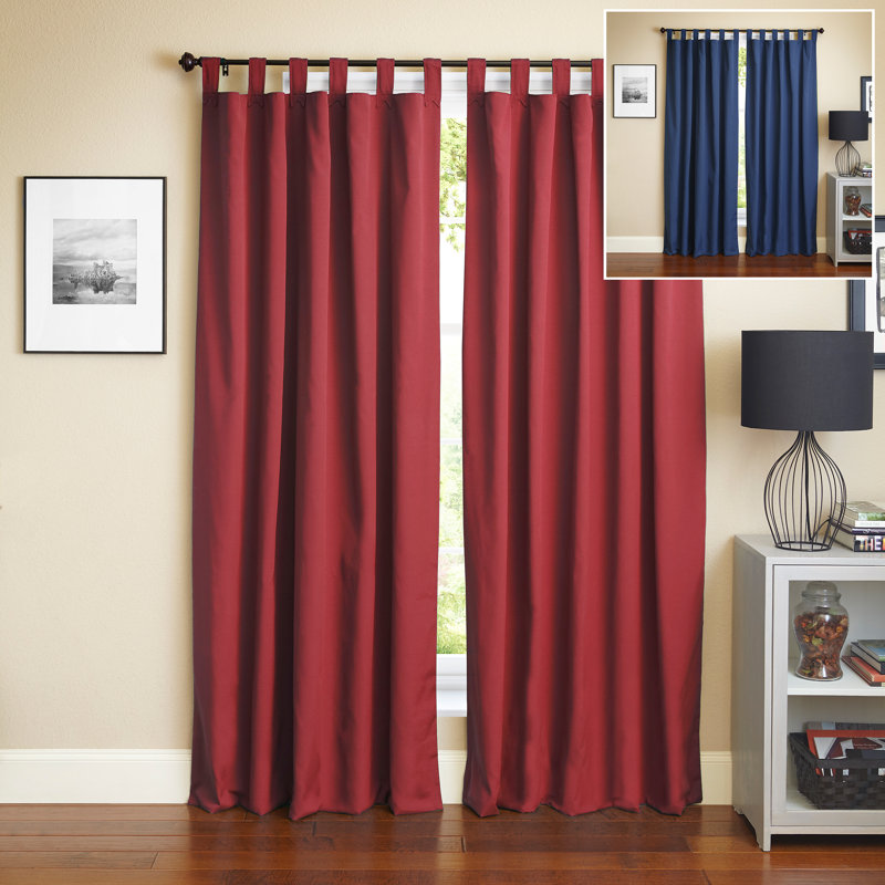 Paire de rideaux isolants avec pattes Cotswold, l 52 po x L 108 po, Bleu marine / rouge rubis