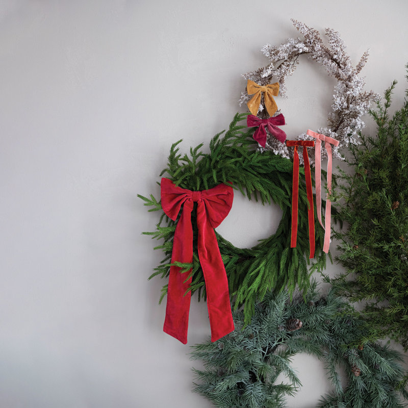 Couronne Evergreen Cedar & Pinecone