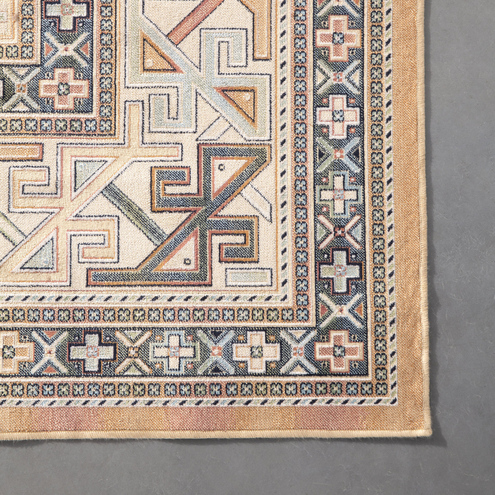 Ovid Oriental Machine Woven Area Rug, Rectangle 3'2" x 4'6"