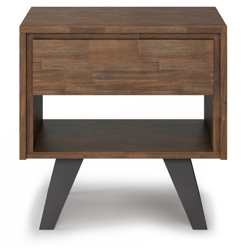 Table de bout carrée industrielle moderne en bois d'acacia massif l 22 po avec tiroir, tablette ouverte et pieds inclinés Lowry