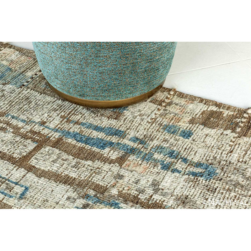 Tapis moderne délavé par la nature
