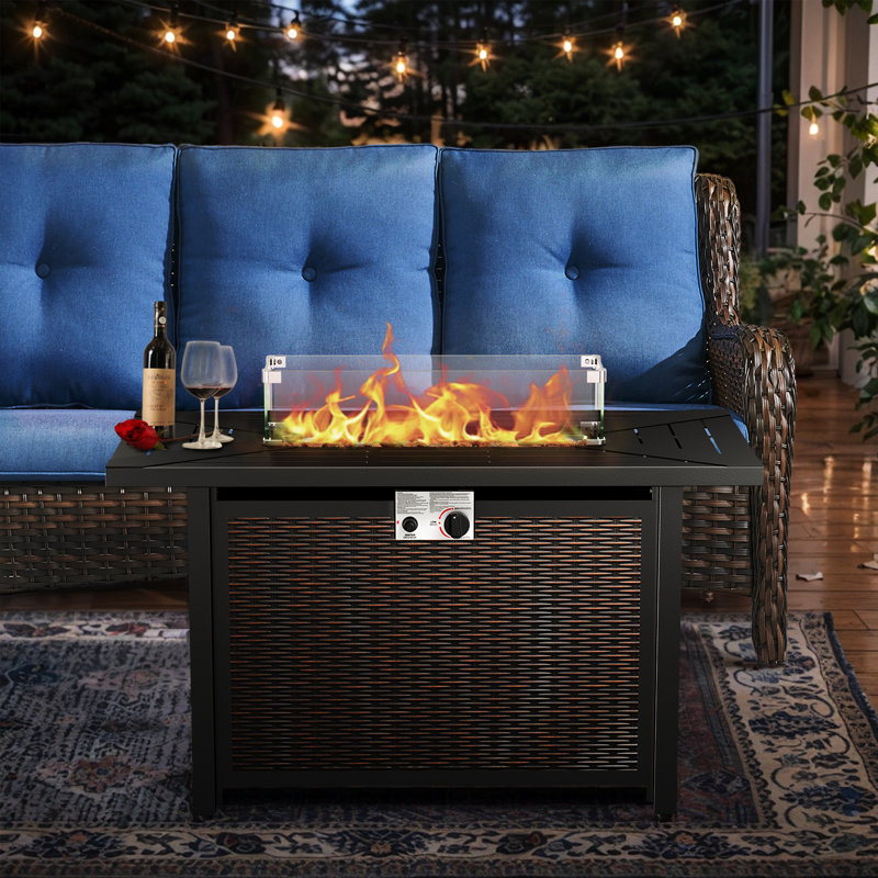 Foyer de table d'extérieur 43 "au propane 43" 55 000 BTU avec pare-vent
