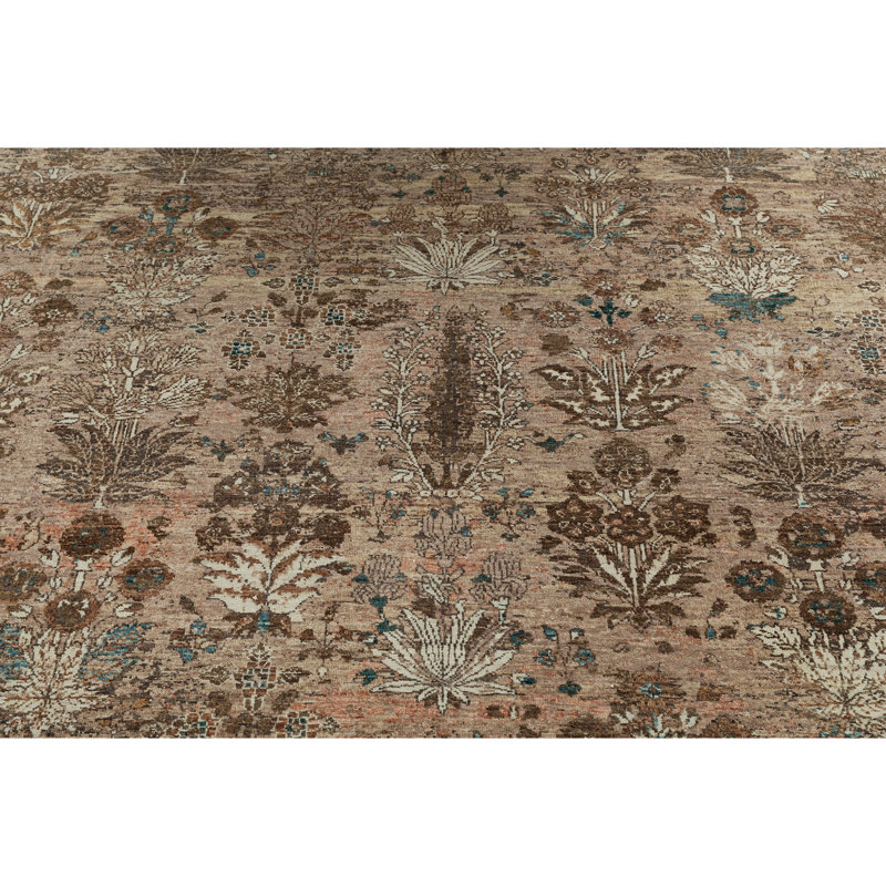 Hand Knotted Wool Area Rug in Bronze, Rectangle 5' x 8'