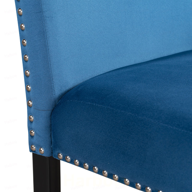 Ensemble de salle à manger 5 pièces avec table haute, comprenant une table à manger avec dessus en faux marbre et quatre chaises recouvertes de velours, bleu