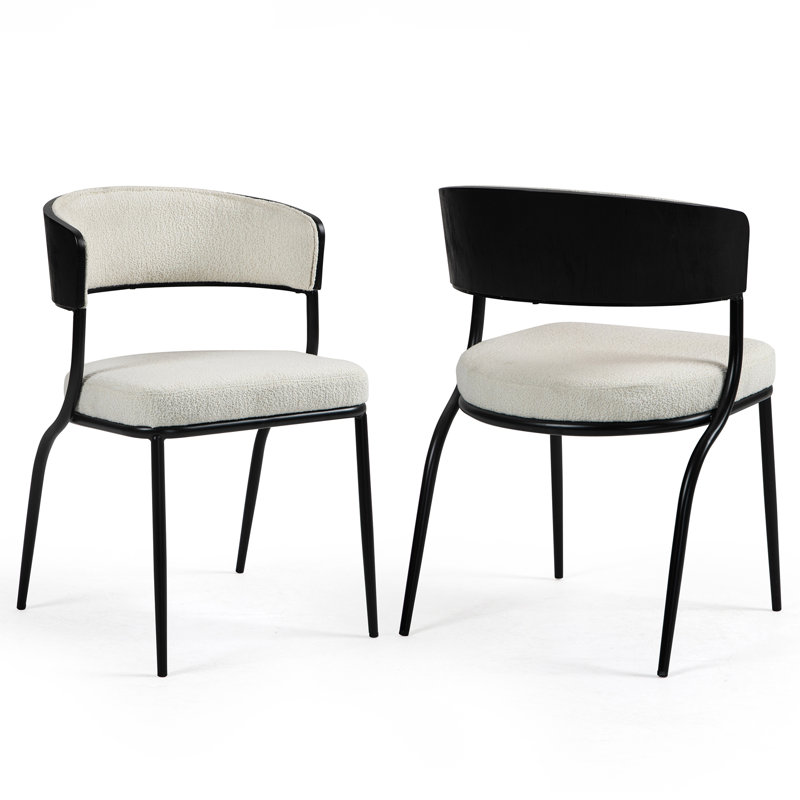 Chaise Jonibek