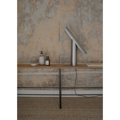 Lampe en T en acier