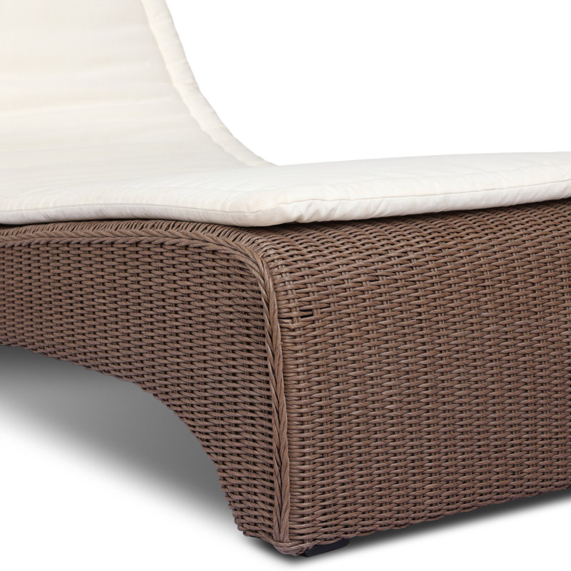 Mazu Outdoor Chaise-Arashi Salt
