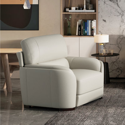 CHAISE