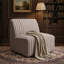 Chaise d'appoint moelleuse pelucheuse beige rembourrée avec structure robuste pour le salon, la chambre à coucher