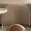 Table basse à suspension simple de style crème