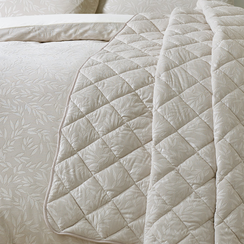Corded Leaves Quilted Bedspread