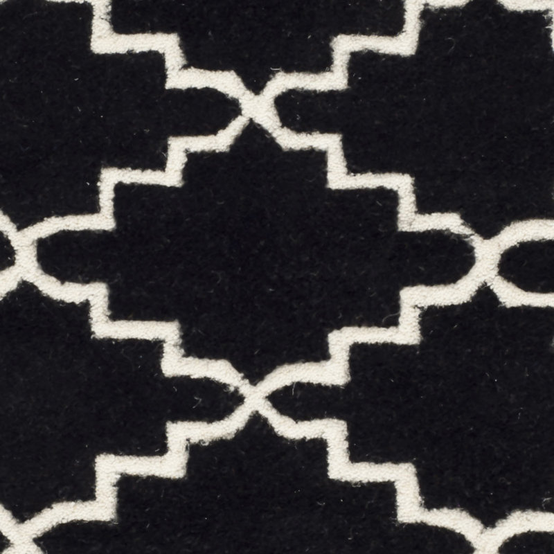 Hand-Tufted Geometric Wool 4' x 6' Black Rug