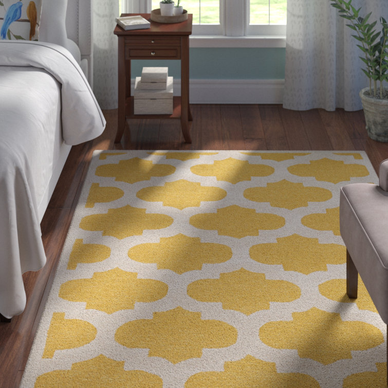 Tapis jaune touffeté à la main à motif géométrique Bhyl