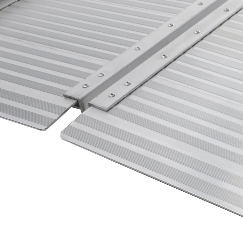 Winado Metal Portable Ramp, 15.16" W x 42.13" L x 9.26" H