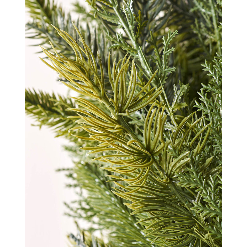 Faux Fir 100cm Wreath
