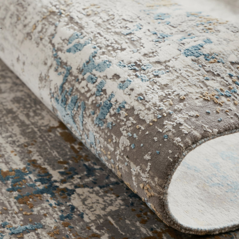 Kher Oriental Area Rug in Gray, Rectangle 7'9" x 9'9"