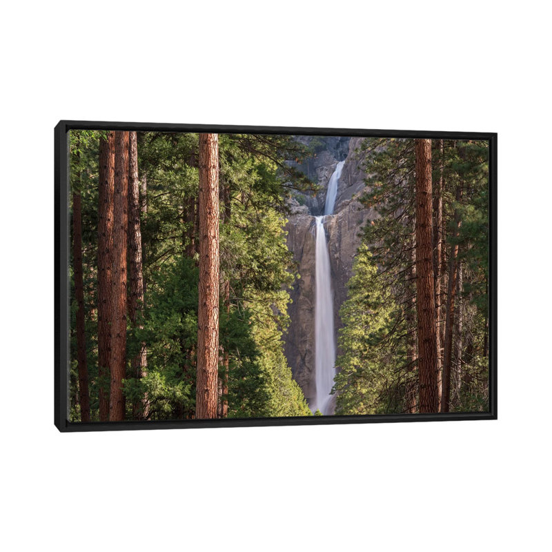Yosemite inférieur, reproduction de photo sur toile tendue, H 40 po x l 60 po x P 1,5 po, Toile avec cadre noir, Pas de tapis
