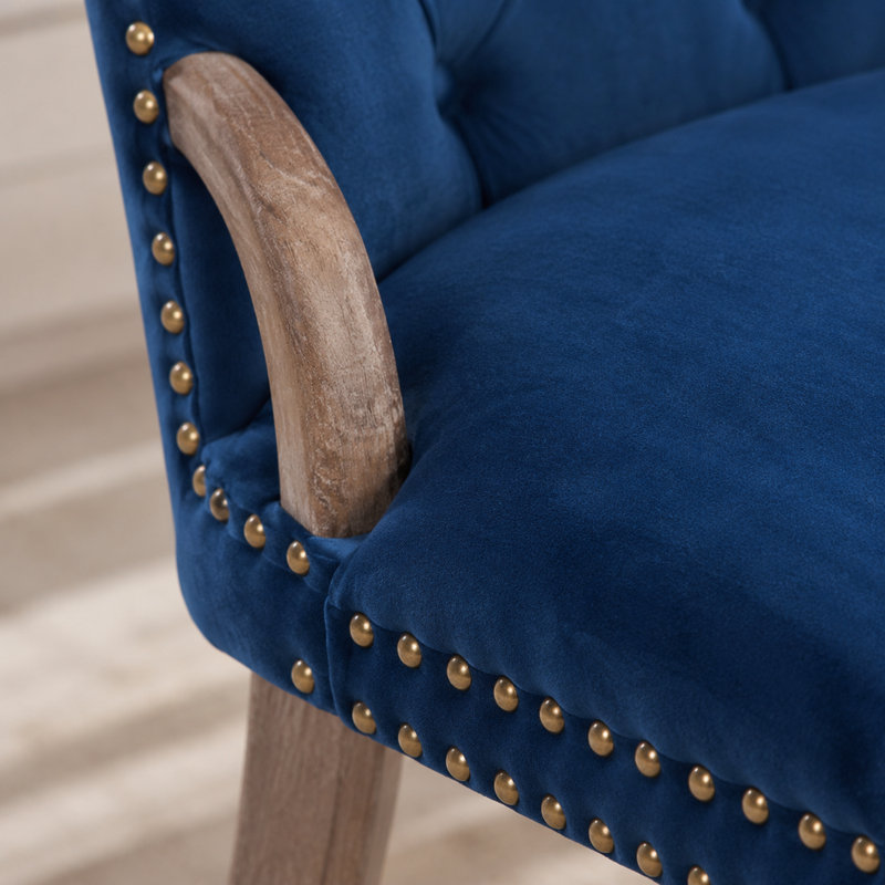 Ensemble de 2 fauteuils de salle à manger en velours capitonné, structure en bois massif et garniture en cuivre vieilli, bleu