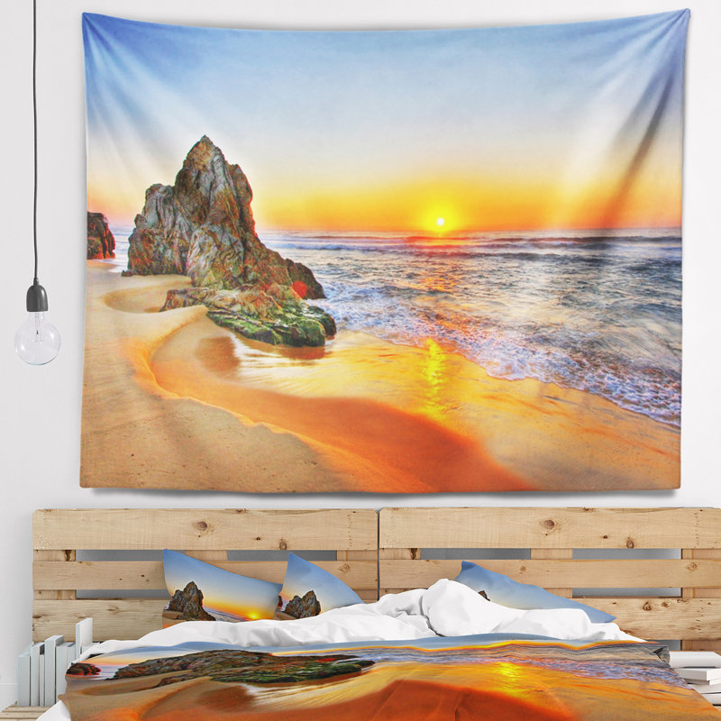 Bord de mer, magnifique lever de soleil sur la plage, tapisserie Tathra, H 32 po x l 39 po