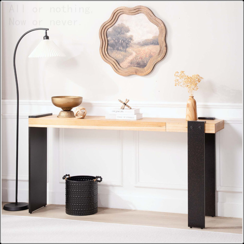 Console rustique industrielle avec pieds en métal d'aspect rouille vieilli