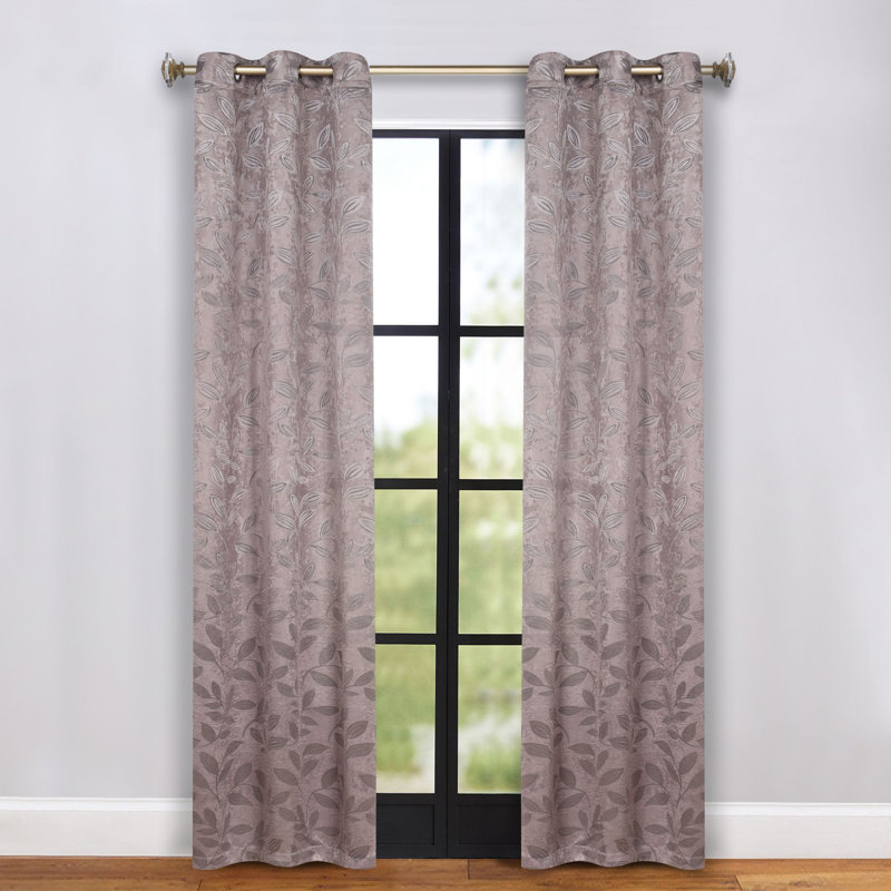 Finklea 100% Polyester Floral Room Darkening Grommet Curtain Panels, l 42 po x L 108 po, Cappuccino / Brun