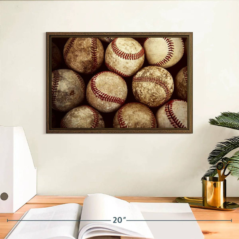 Balles de baseball, 13 po x 9 po, Cadre flottant noyer