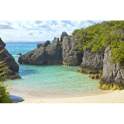 " Jobson Cove Beach " by Onepony