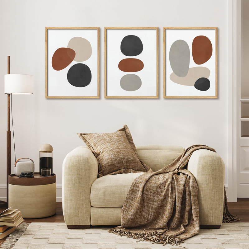 Ensemble de 3 reproductions d'art mural encadrées Minimal Neutral Pebble Shapes, H 16 po x l 12 po, Naturel